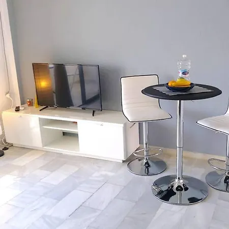 Appartamento Big Sur - Acogedor Apartamento Con Piscina & Jardin